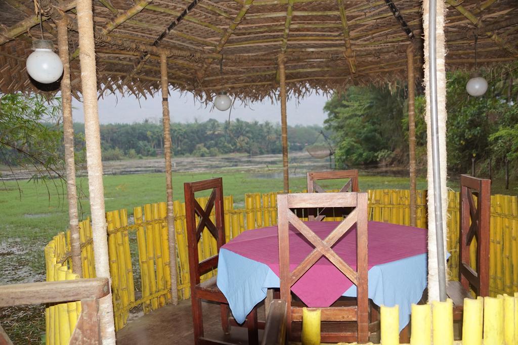 Hotel Soma Birds Lagoon Kotamangalam Zewnętrze zdjęcie
